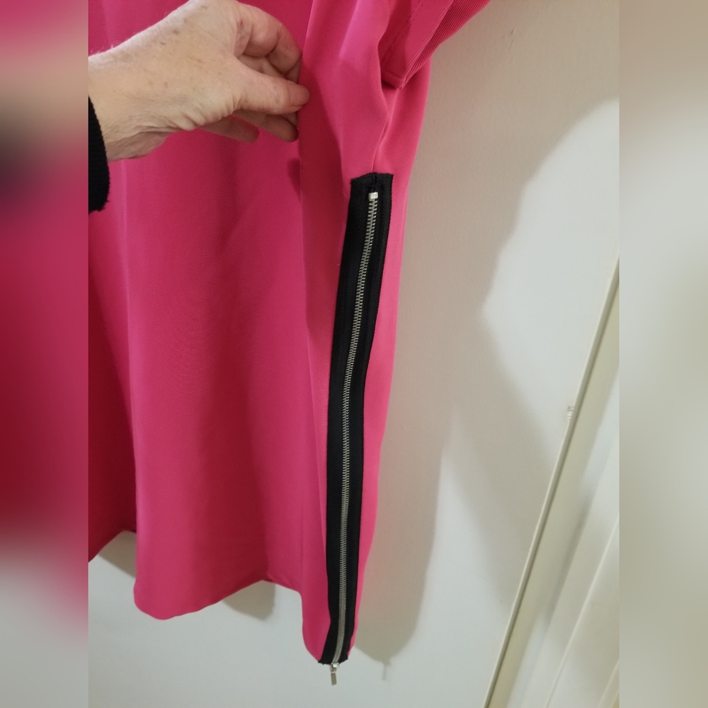Ricki’s Pink Short Sleeve Tunic Top Side Zipper Stripe Detail XL - Picture 3 of 7